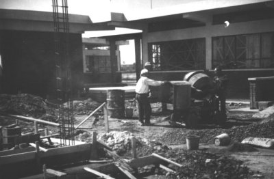 Σεπτέμβρης 1967 - Κατασκευή 2 καινούριων αιθουσών